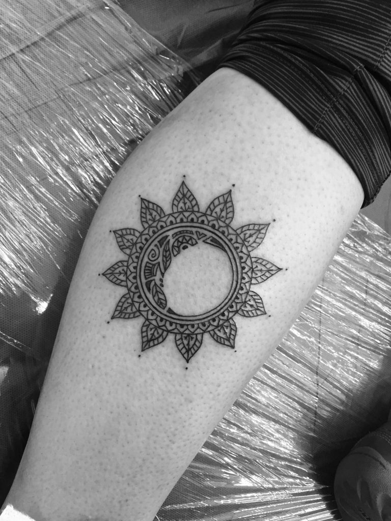 Tattoo Fino - tatuajes minimalistas pequeños y simplificados, ideal para gustos sutiles, discretos y delicados