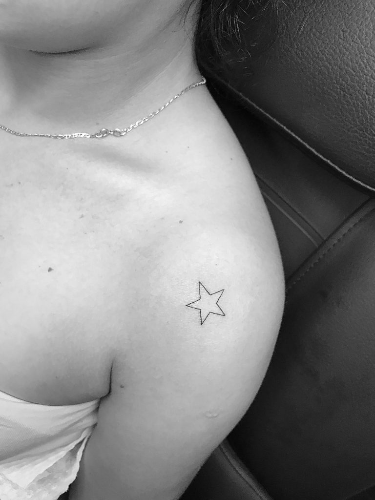 Tattoo Fino - tatuajes minimalistas pequeños y simplificados, ideal para gustos sutiles, discretos y delicados