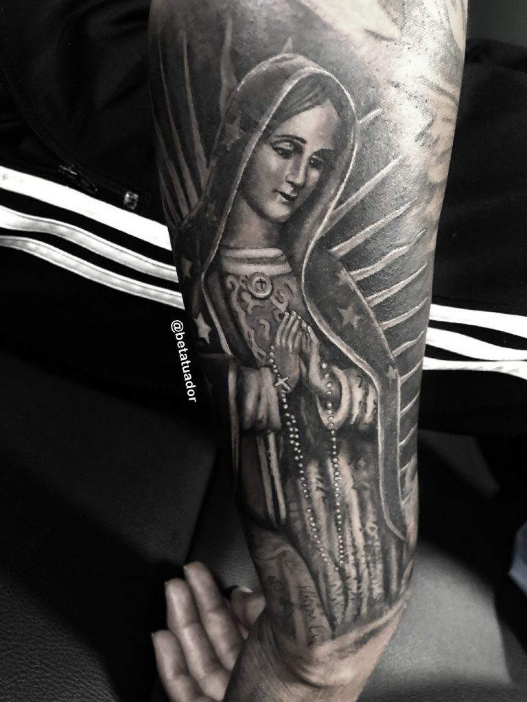 virgen maria Tatuajes a sombras tatuajes de diseños en blanco y negro